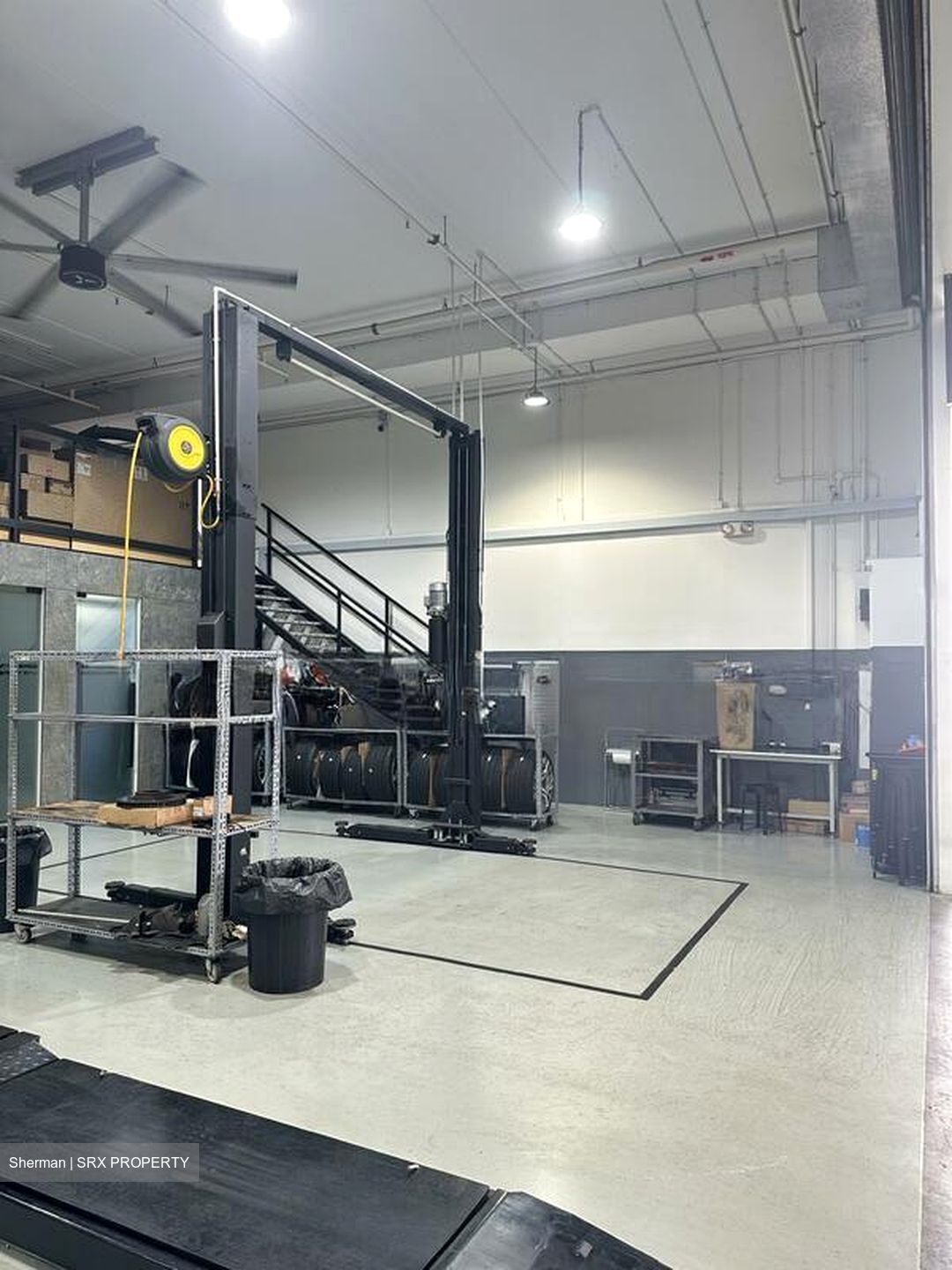 REVV (D22), Factory #610996031